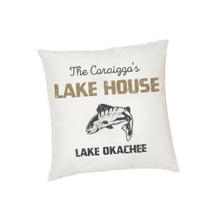 Housse de coussin personnalisée “Maison du lac" buy at ThingsEngraved Canada